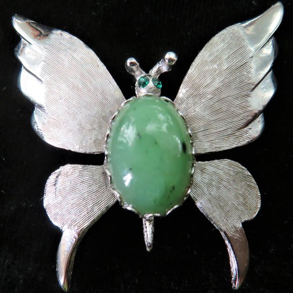 unknown Jewelry - Vintage Chrysoprase Butterfly Brooch